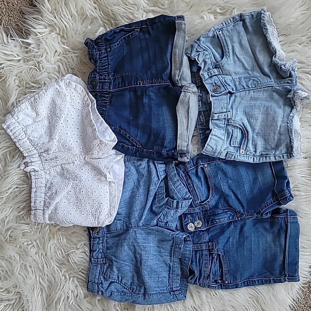 Girl shorts size 4t